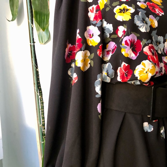 Ann Taylor Flower Dress NWT - Picture 4 of 6